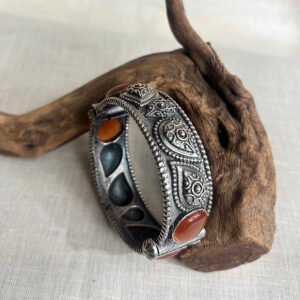 Orange stone kada single piece