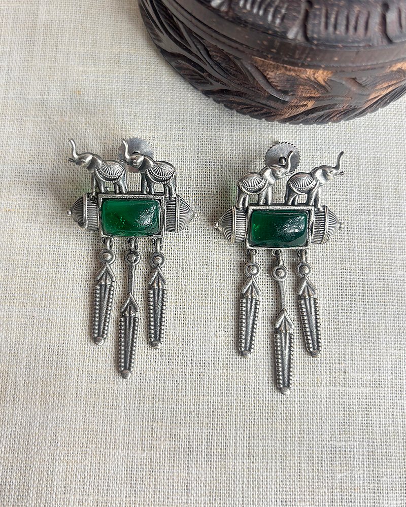 Tribal green emerald Silver set - Image 3