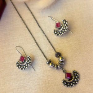 Silver Red-Stone Pendant Set