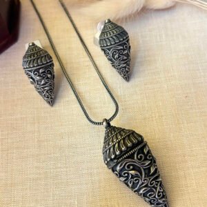 Oxidised Silver Leaf Pendant Set
