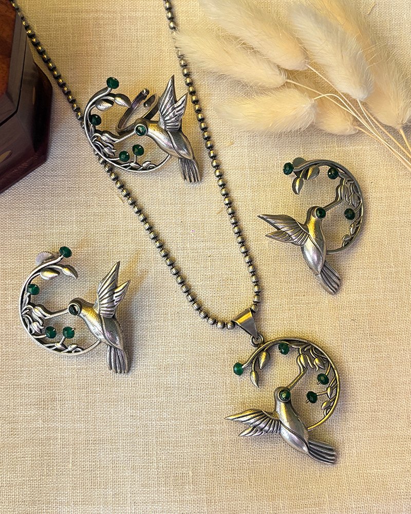 Hummingbird Necklace Set