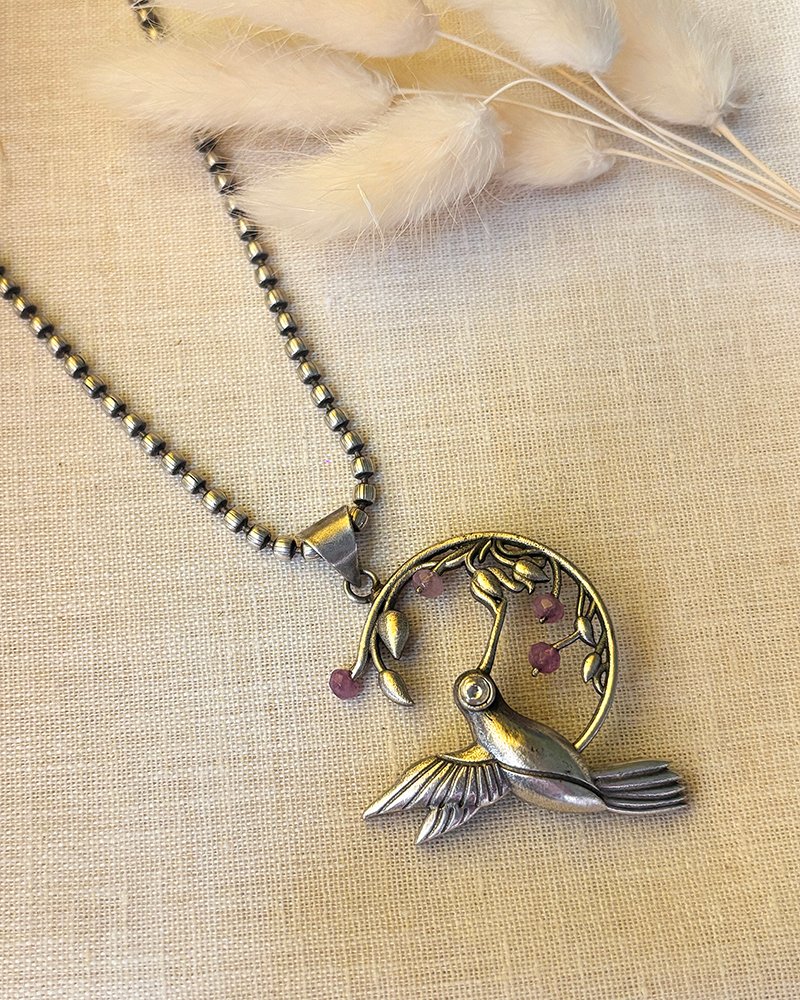 Hummingbird Necklace Set - Image 2