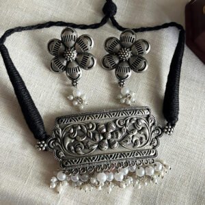 Phool Vatika Choker Set