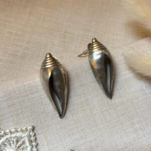 Shankh Studs