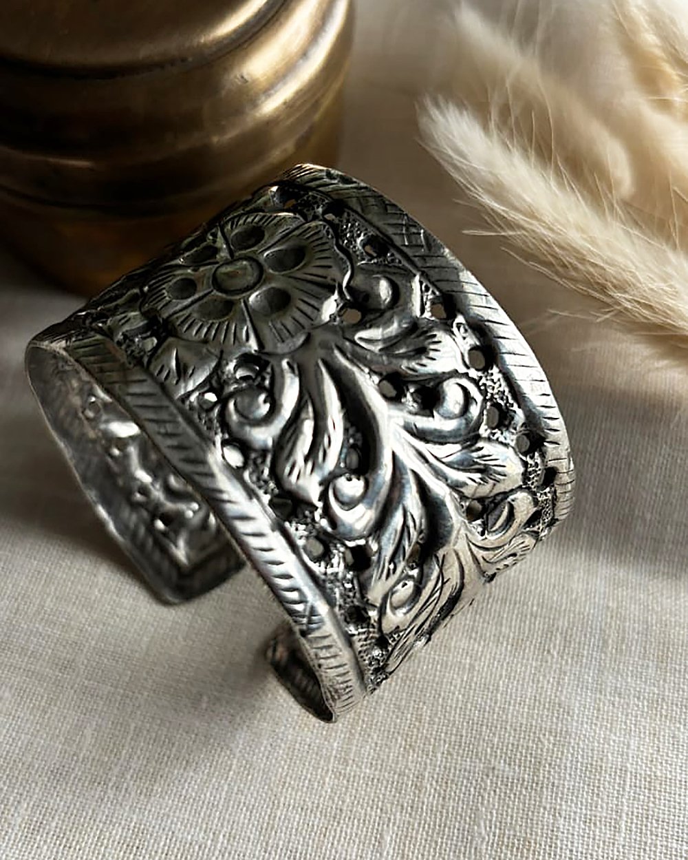 Bagh Chiselled Cuff