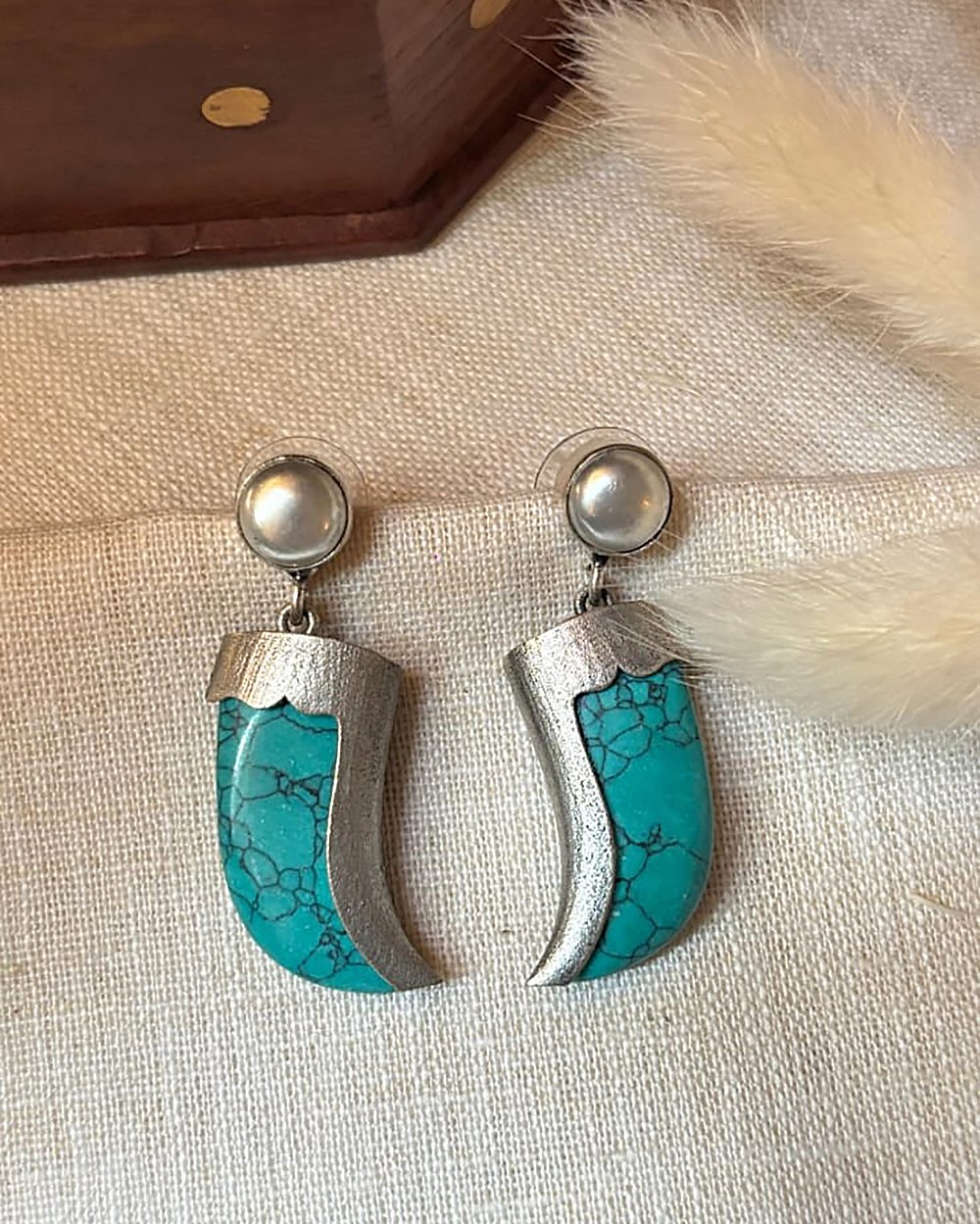 Azure Fang Pearl Drops